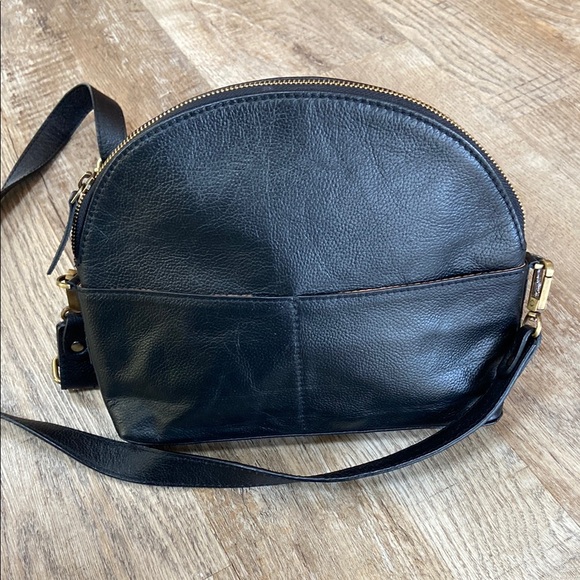 Tradlands Joyn black leather crossbody NWOT - Picture 4 of 8